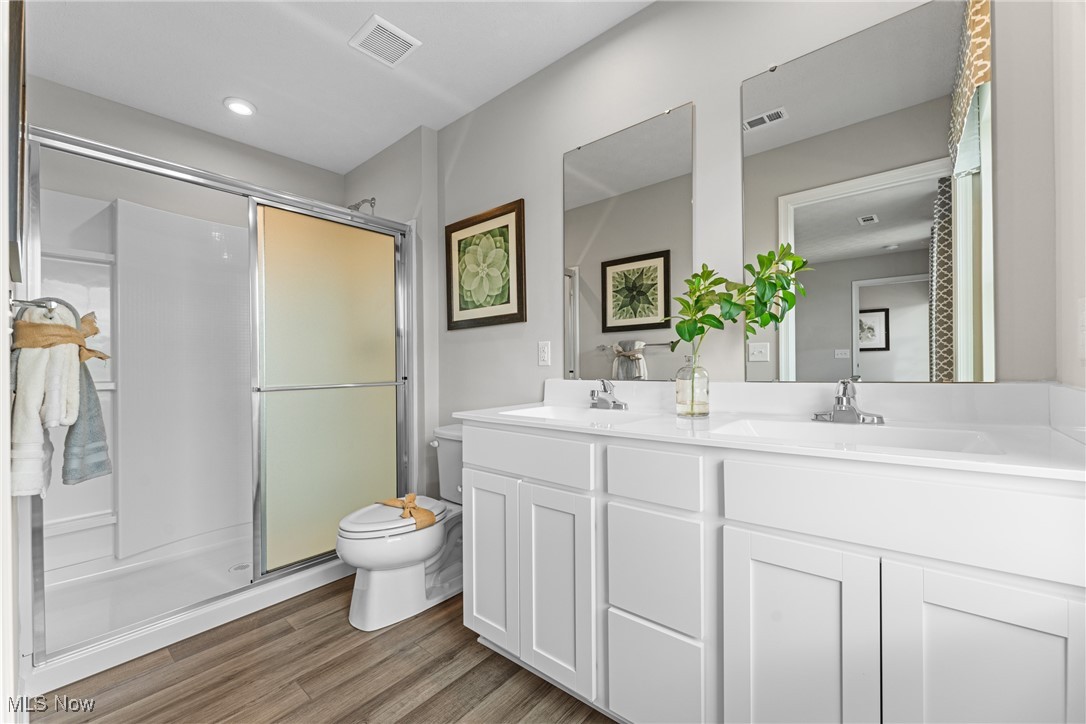 Whisper Crk - Residential