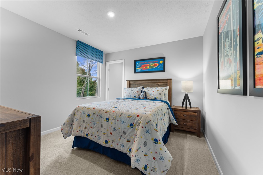 Whisper Crk - Residential