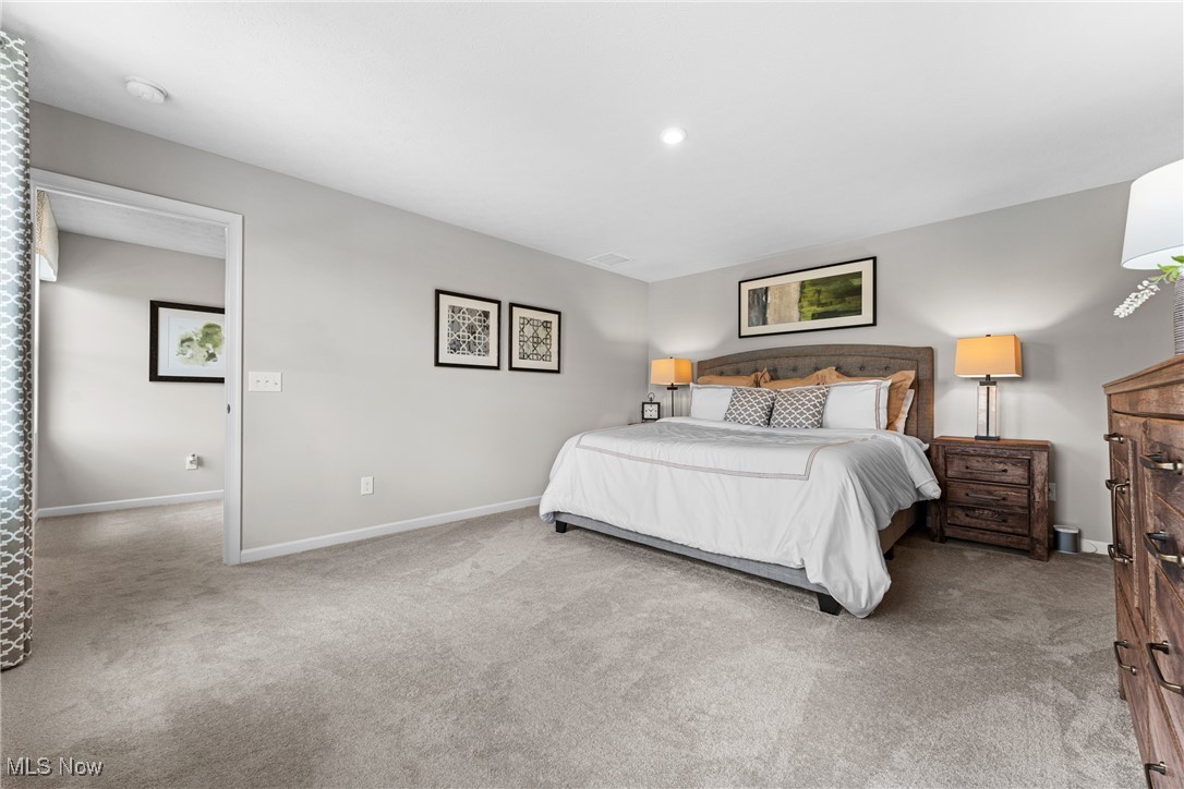 Whisper Crk - Residential