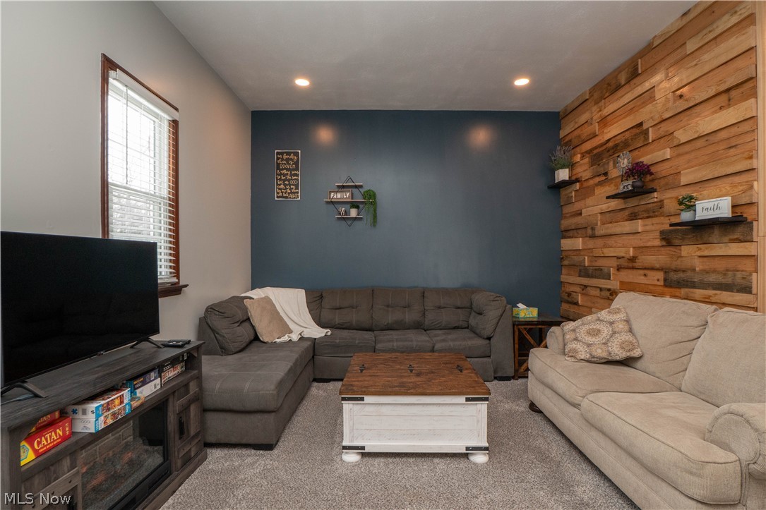 Taylor Manor - Residential