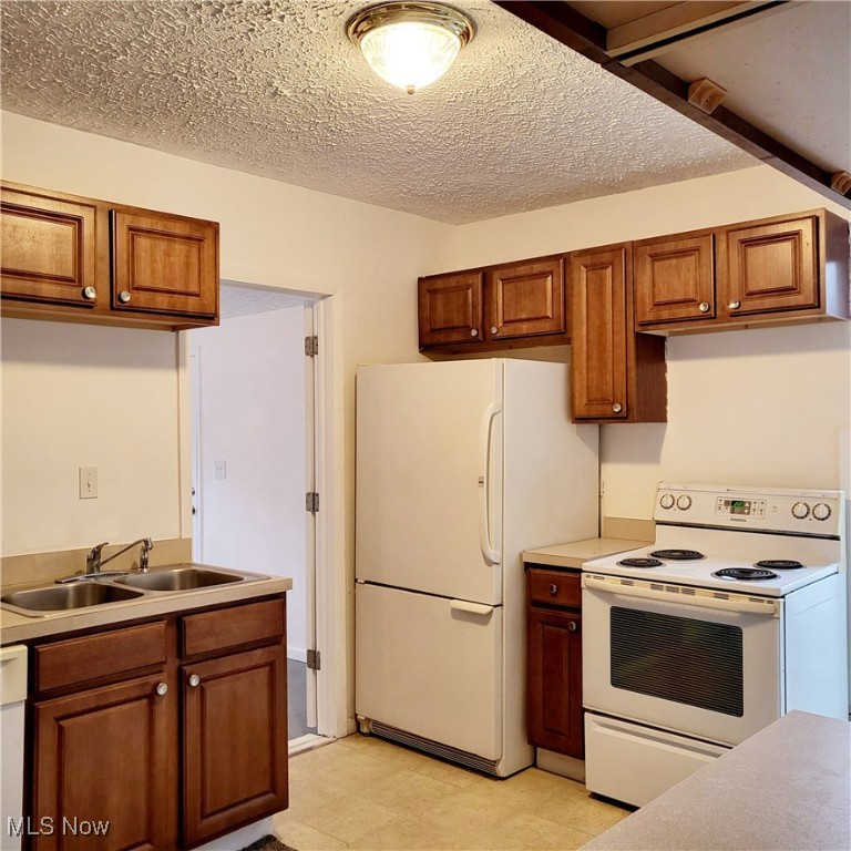 C A Sturtevants Fairhome - Residential