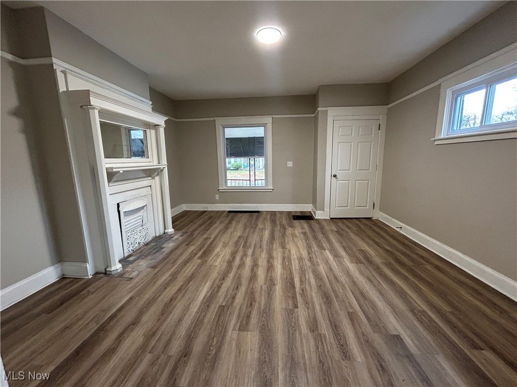 Photo of 7417 Linwood Avenue, Cleveland, OH 44103 (MLS # 5175179)