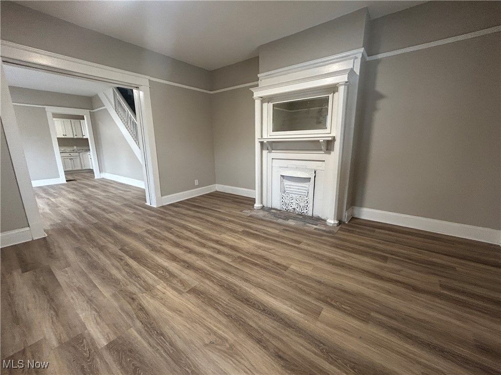 Photo of 7417 Linwood Avenue, Cleveland, OH 44103 (MLS # 5175179)