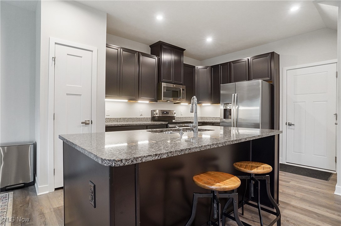 Towns/Cedar Crest - Residential