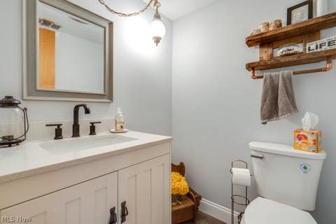 Tiny photo for 339 S Park Drive, Aurora, OH 44202 (MLS # 5216821)