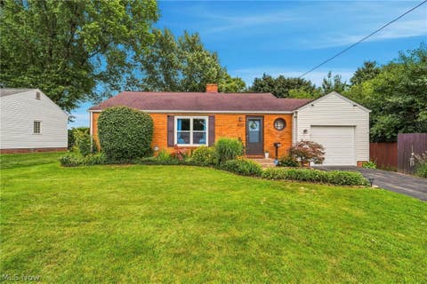 Homes For Sale - 3820 Norman Avenue<br/> Canton, OH 44709
