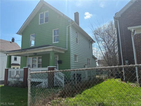 Homes For Sale - 436 Lovisa Street<br/> Akron, OH 44311