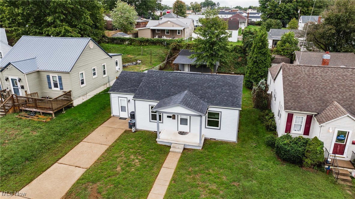 R R De Bussey Adn - Residential