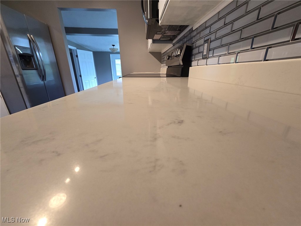 R R De Bussey Adn - Residential