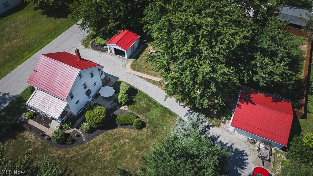 290 Cooper Foster Park Road W
