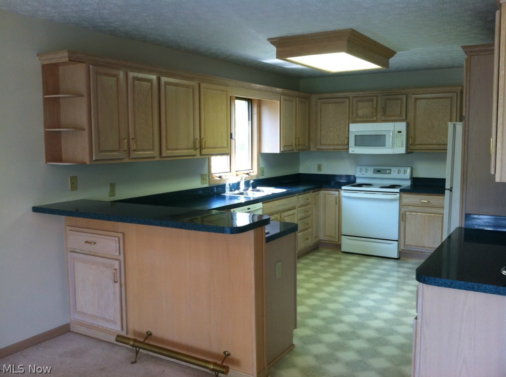 Fairways At Prestwick Condo - Residential