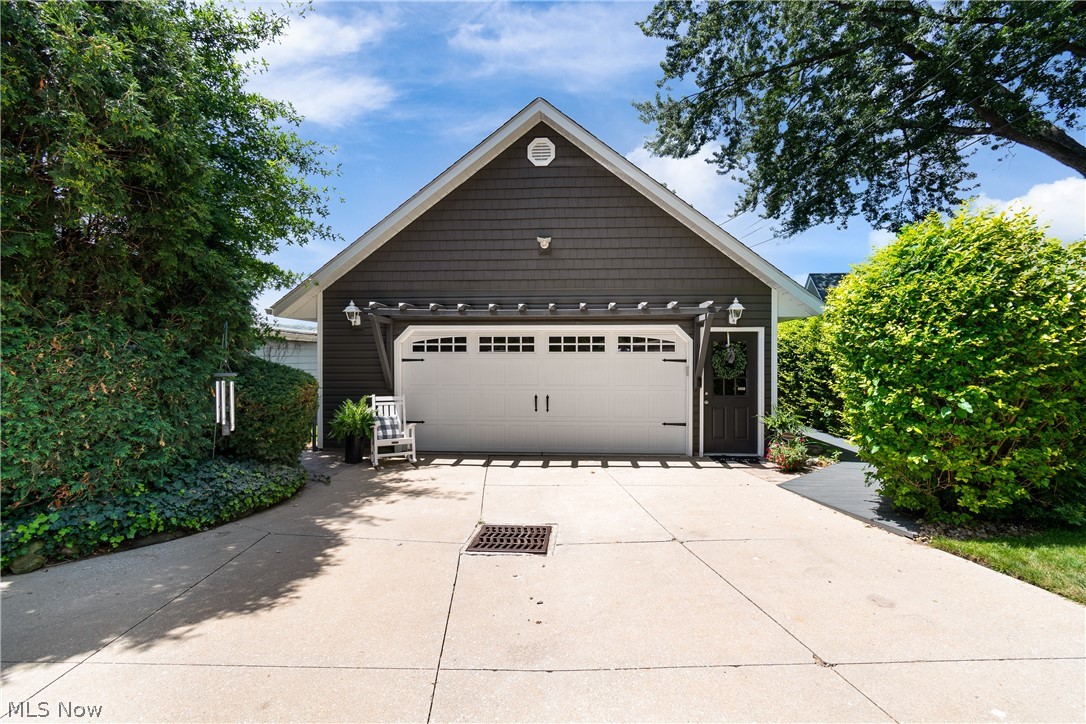 3364 S Main