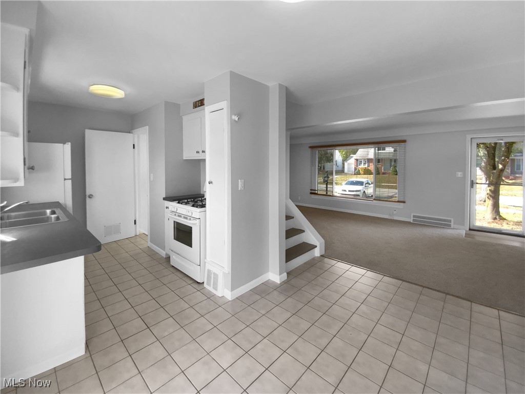 Mayridge Homes Inc 01 - Residential