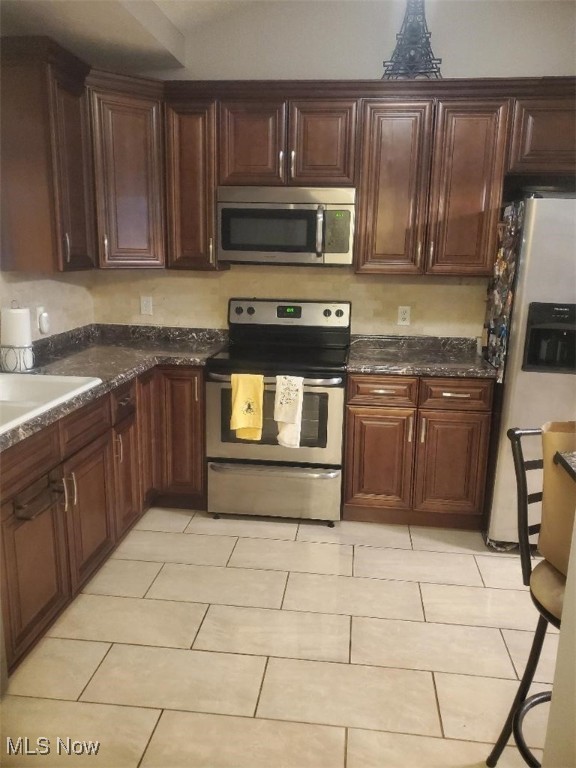 Pendelton Commons Condos - Residential