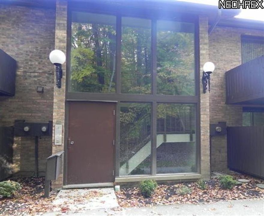 Immaculate updated newly painted 2nd Floor unit. Neutral decor. Kitchen with newer oak cabinets. Brand NEW Washer Brand NEW Dryer and Brand NEW Refrigerator!Baths updated 1 1/2 yrs ago. AC 5 yrs. old. Attic storage with flooring. New Pella sliders with blinds open to deck. Pella room darkening shades in bedroom. 2 car garage. Beautiful wooded view.  This the most well kept and best unit in the woods plus -Show & Sell