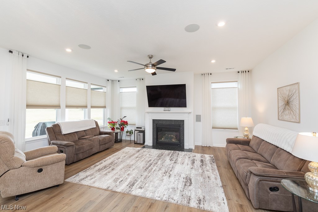 Emerald Woods Sub 1 - Residential