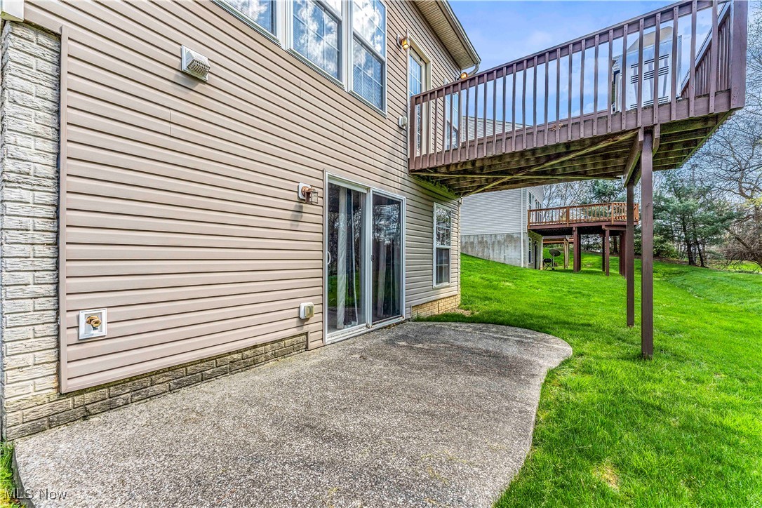 1220 Wellingshire Circle, Cuyahoga Falls, Ohio image 24