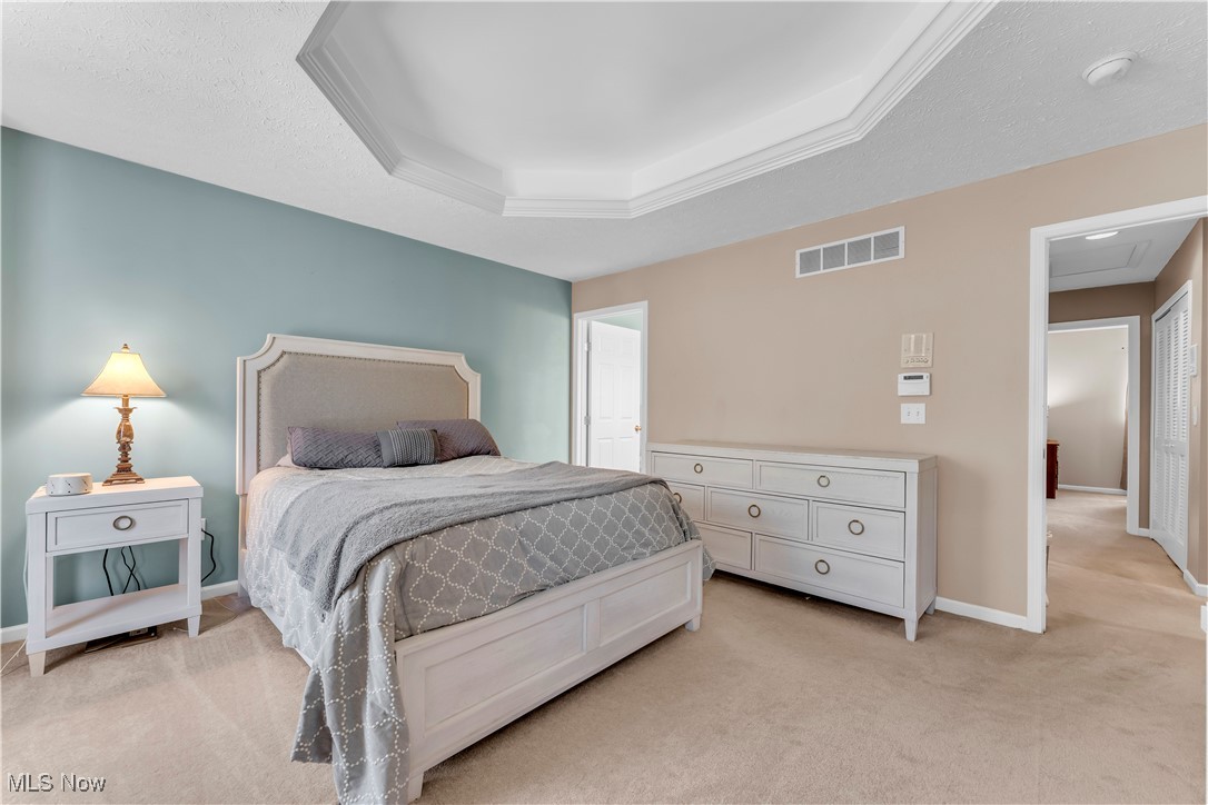 1220 Wellingshire Circle, Cuyahoga Falls, Ohio image 26