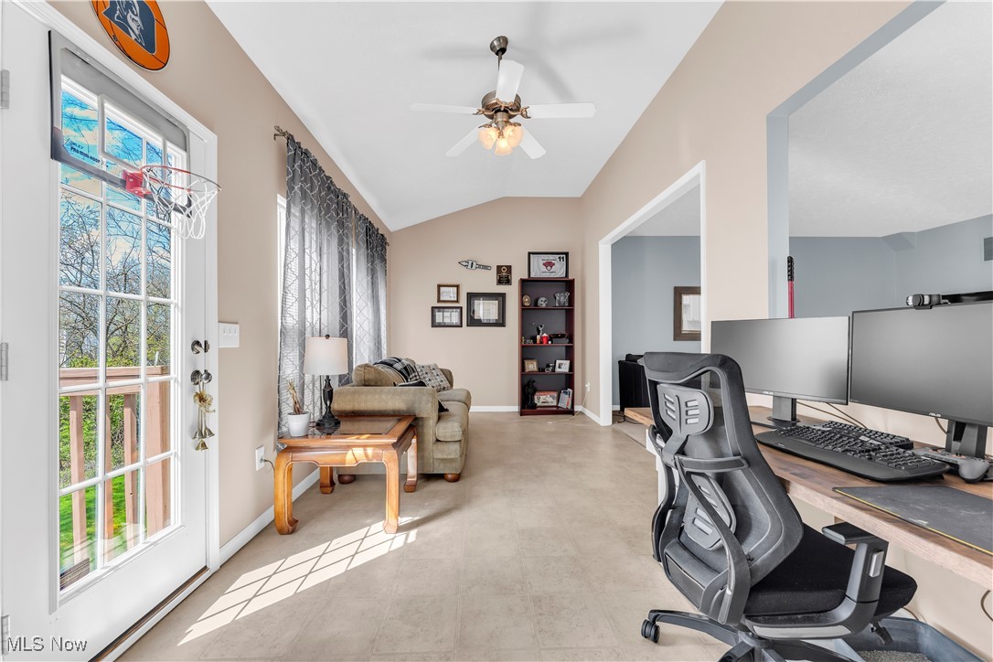 1220 Wellingshire Circle, Cuyahoga Falls, Ohio image 14