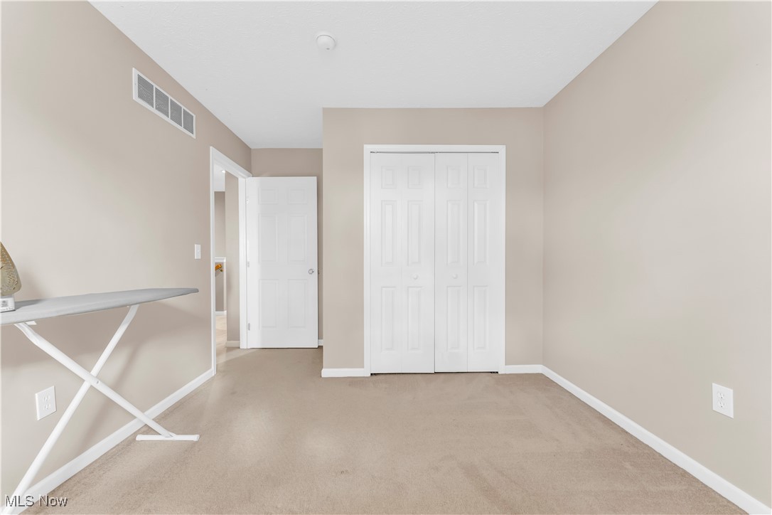 1220 Wellingshire Circle, Cuyahoga Falls, Ohio image 35