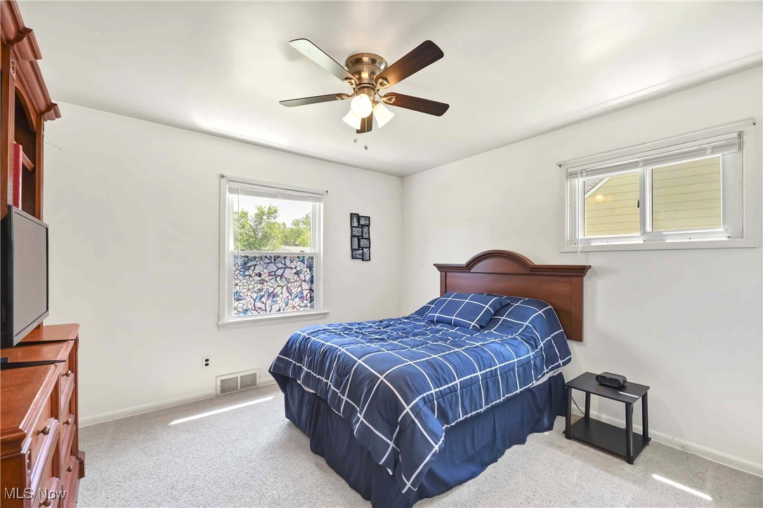 1660 Ridgeview Drive, Wickliffe, Ohio image 15