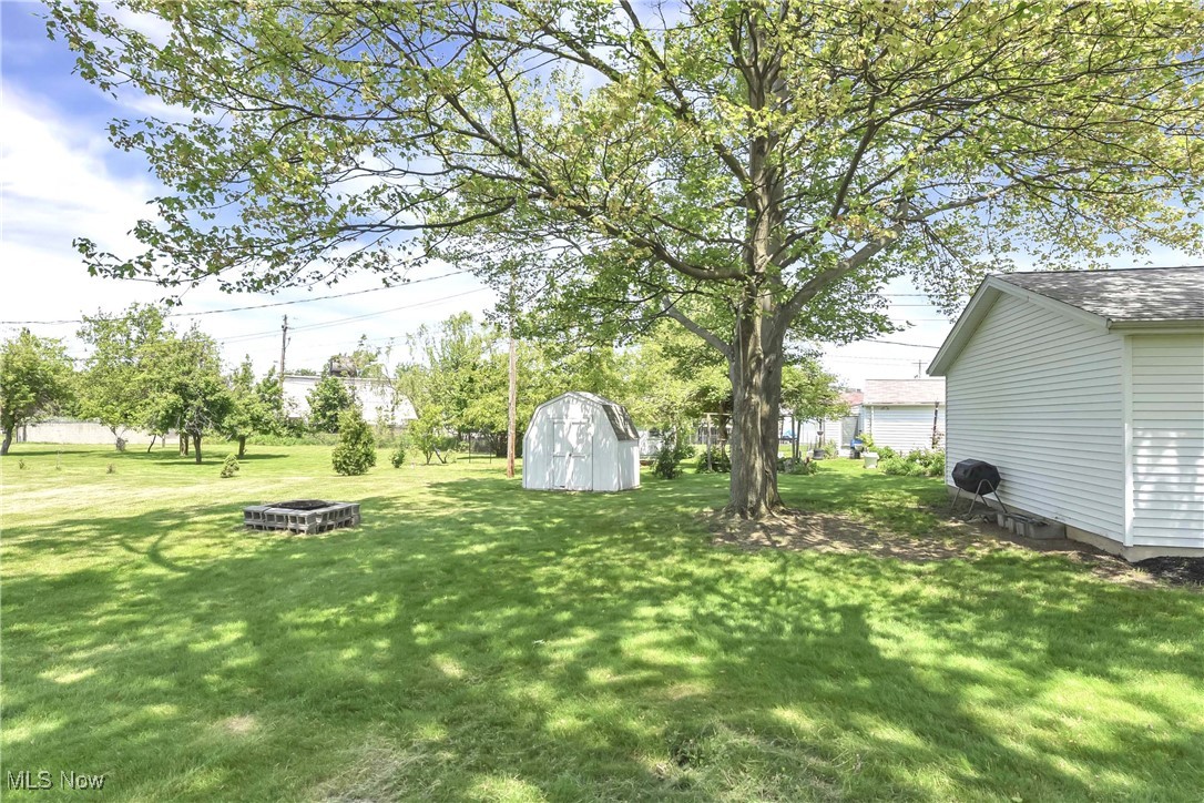 1660 Ridgeview Drive, Wickliffe, Ohio image 34