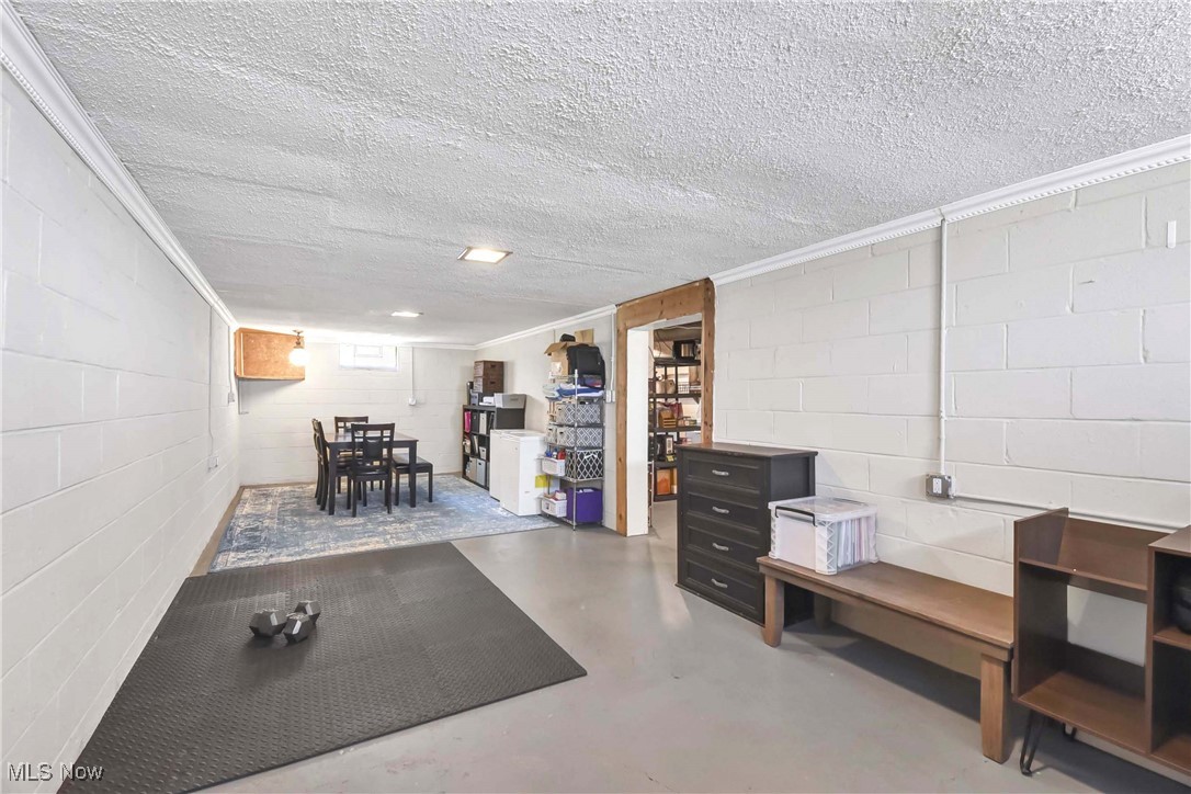 1660 Ridgeview Drive, Wickliffe, Ohio image 26
