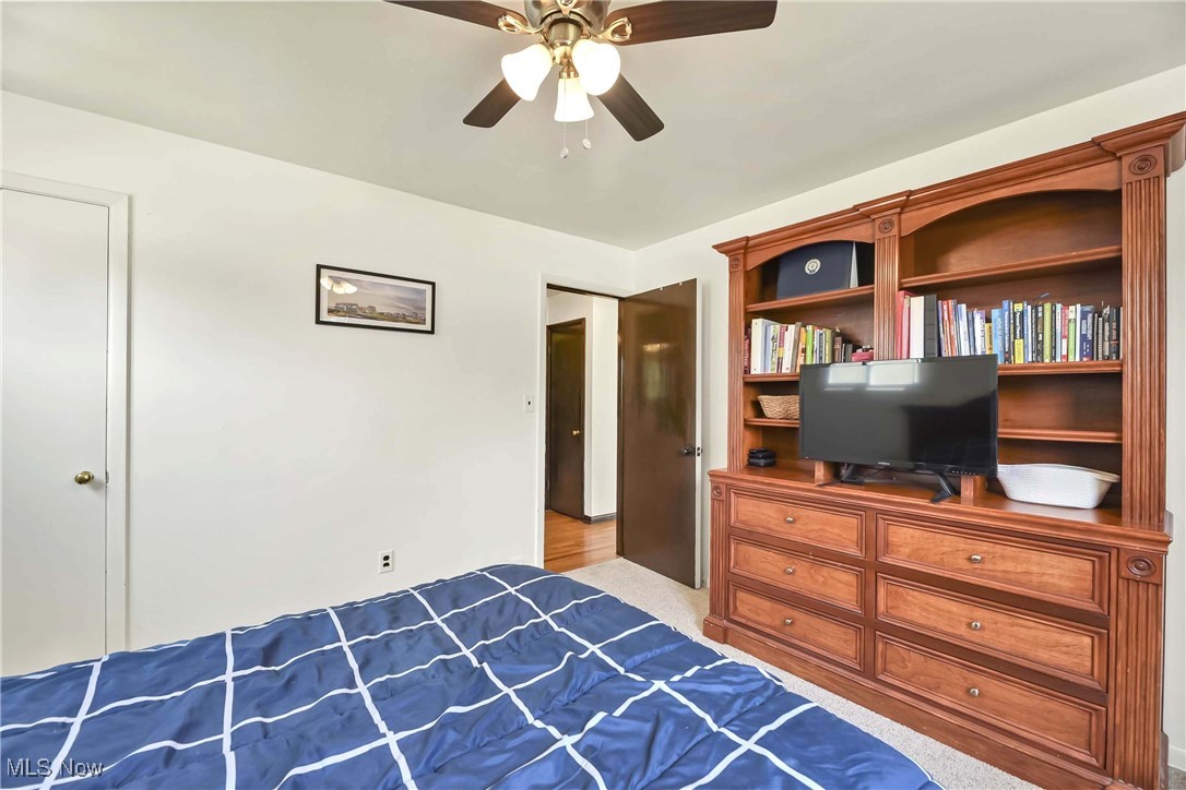 1660 Ridgeview Drive, Wickliffe, Ohio image 17
