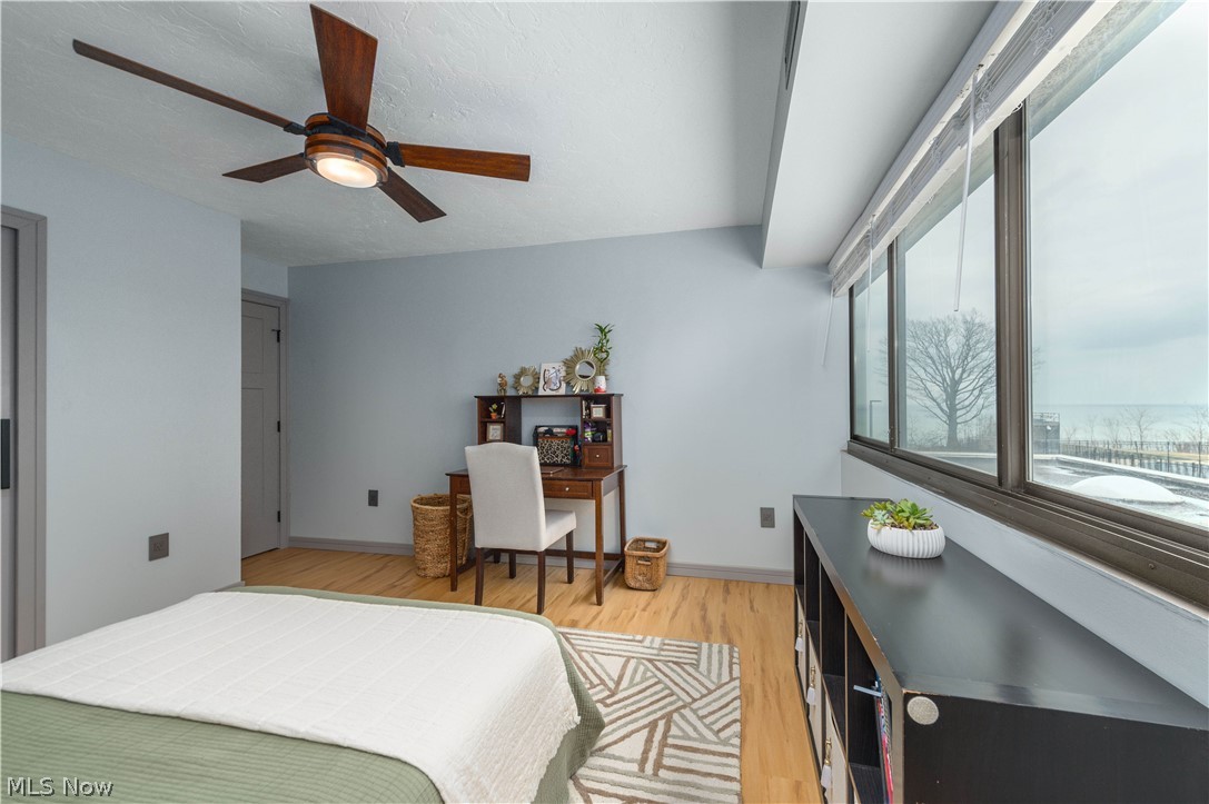 Meridian Condo - Residential