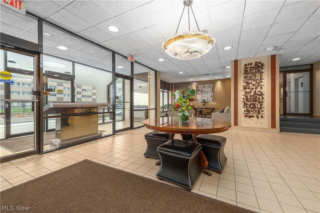 Photo of 12550 Lake Avenue #201, Lakewood, OH 44107 (MLS # 5193052)