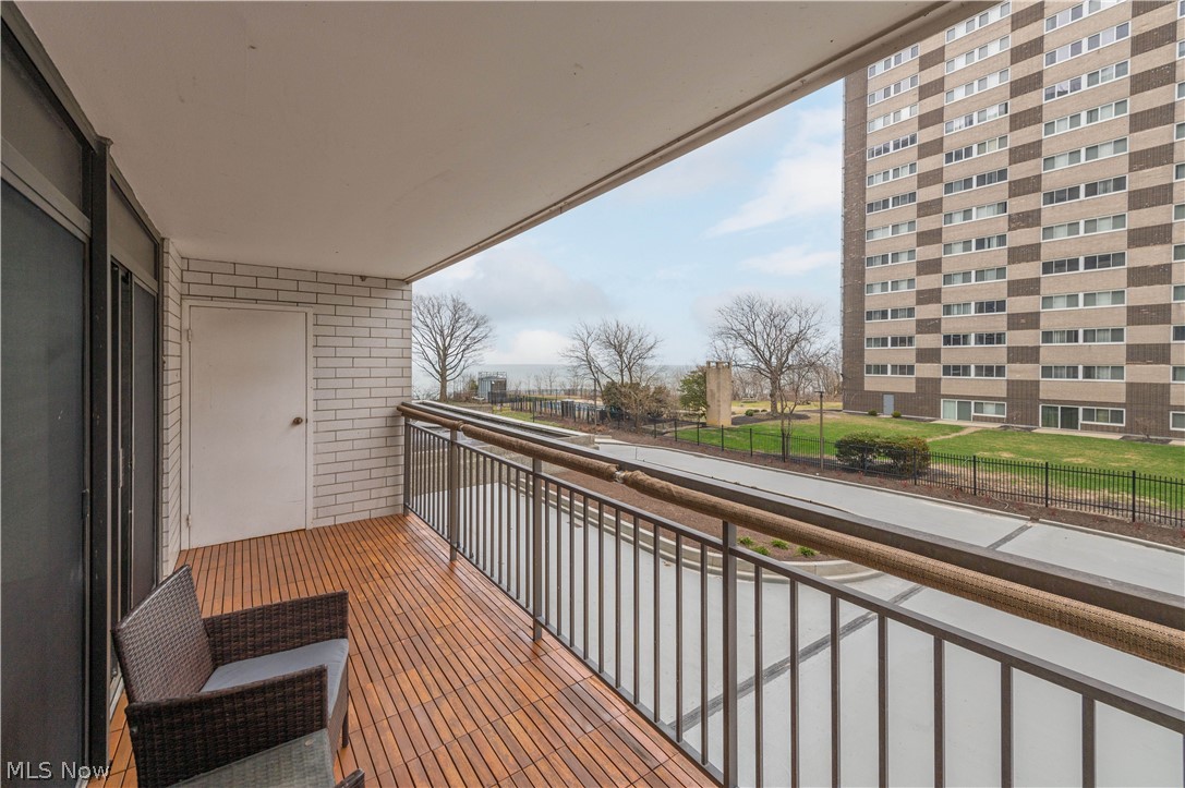 Meridian Condo - Residential