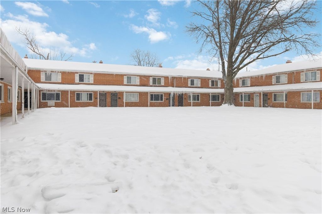 Photo of 4889 Banbury Court #13, Warrensville Heights, OH 44128 (MLS # 5184575)