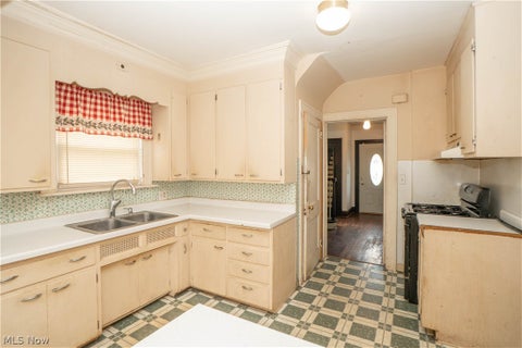Tiny photo for 1326 12th Street NW, Canton, OH 44703 (MLS # 5257180)