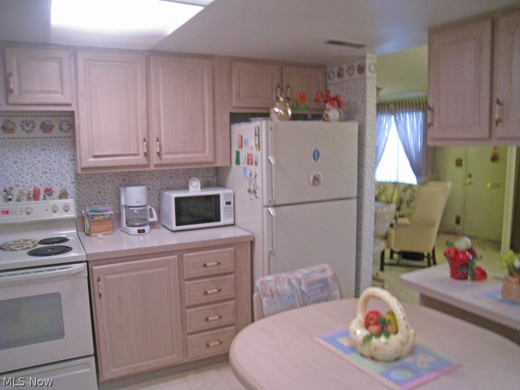 Pine Crest Condo - Residential