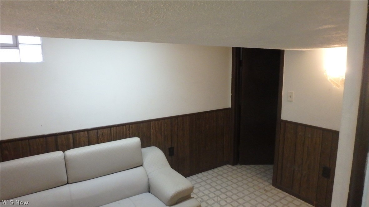 Brk Arpt Resub - Residential