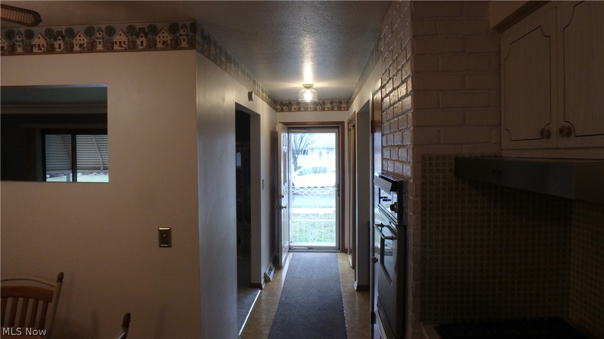 Brk Arpt Resub - Residential