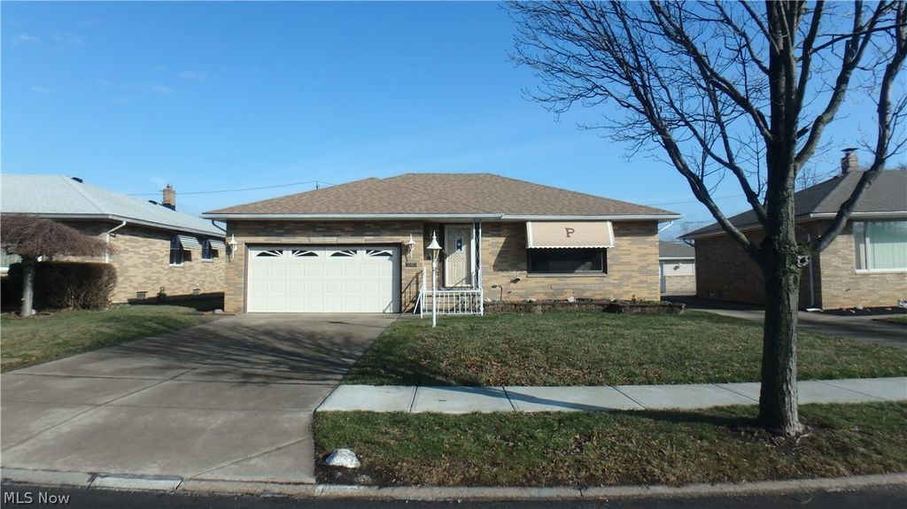 Photo of 9638 Idlewood Drive, Brooklyn, OH 44144 (MLS # 5191617)