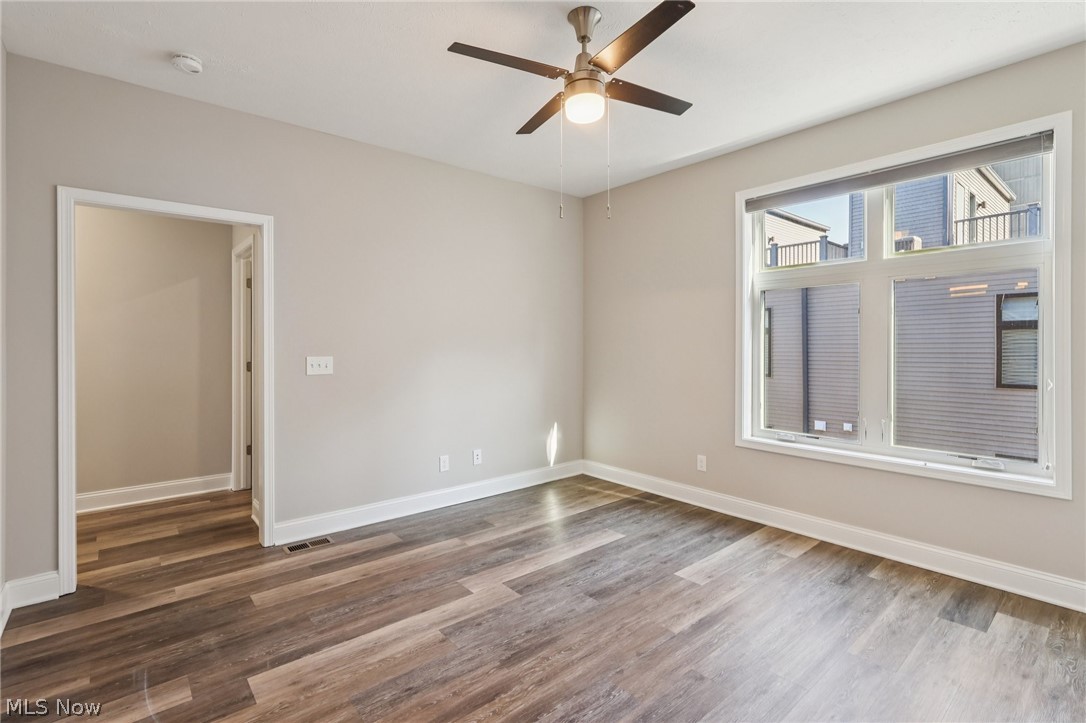 Sub Plat/The Ave District B - Residential Lease