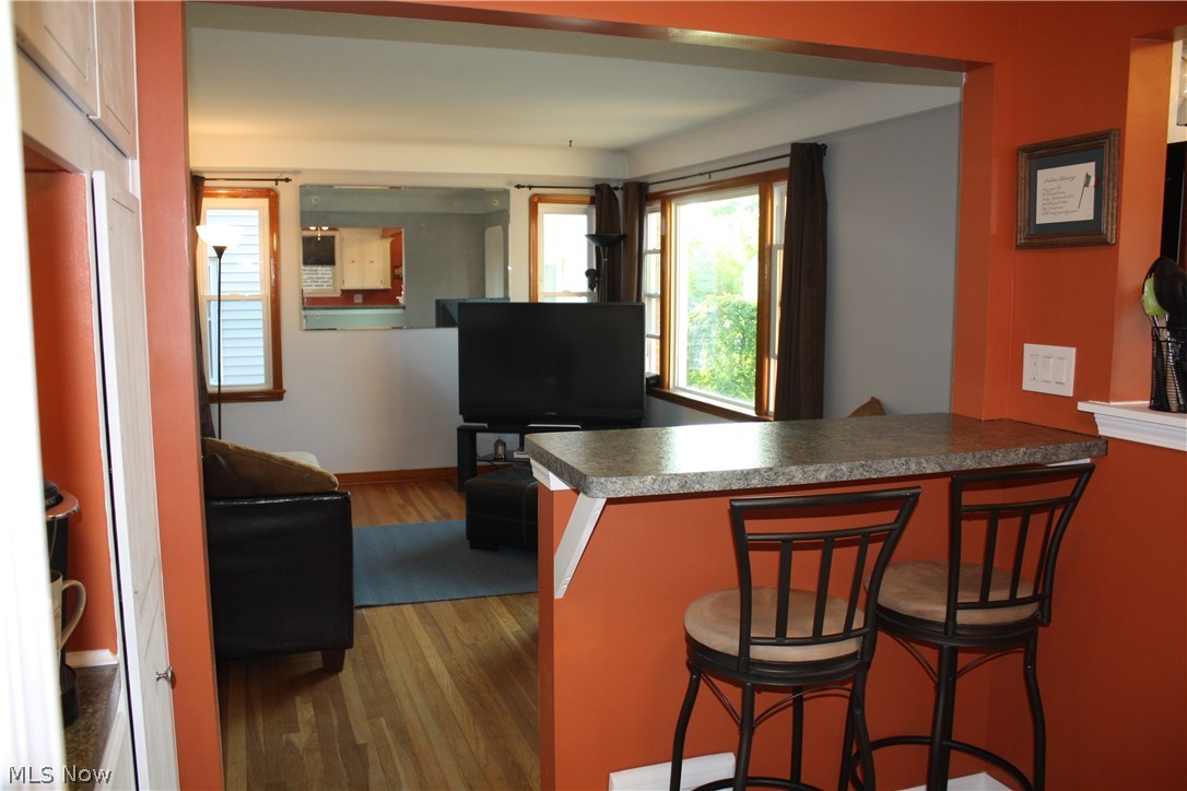 H A Stahl Properties Co's Ridg - Residential