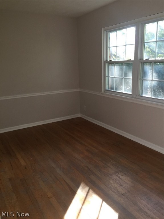 English Oaks Condo - Residential