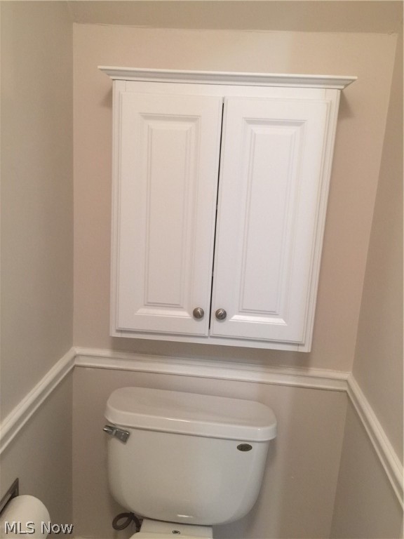 English Oaks Condo - Residential