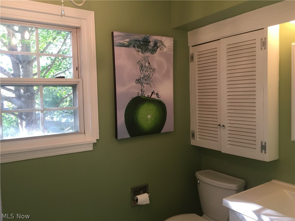 English Oaks Condo - Residential