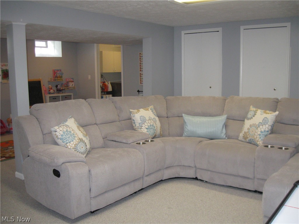 Pumpkin Ridge Est. - Residential