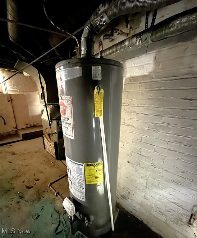 Lee-Harvard Square - Residential Income