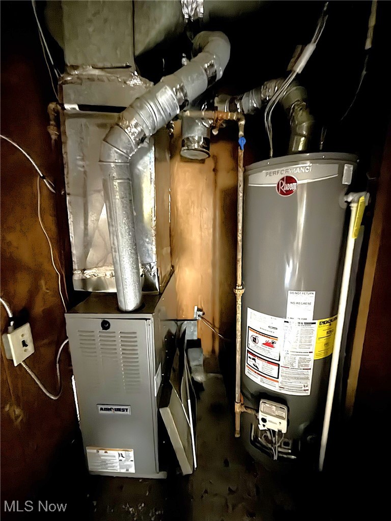 Lee-Harvard Square - Residential Income