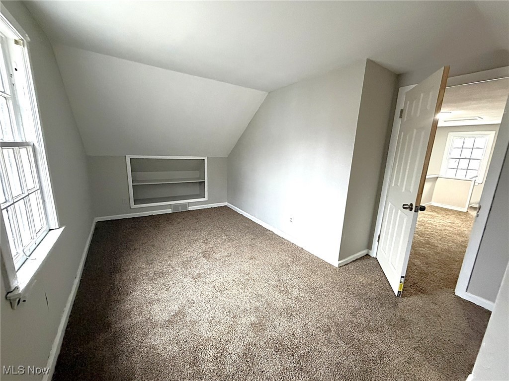 Lee-Harvard Square - Residential Income