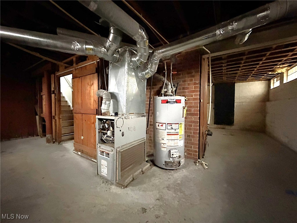 Lee-Harvard Square - Residential Income