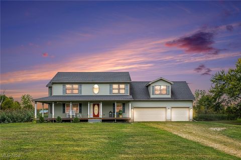 Homes For Sale - 2073 Sexton Road<br/> Austinburg, OH 44010