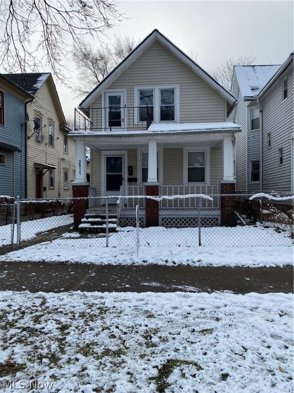 Potential is the keyword! On HOT John Avenue in Ohio City!
This multi-unit is currently set as a 2 but has 3 heaters, 3 hot water tanks, and only needs the third electric and gas meter reattached set to make it into a 3! Currently empty and ready to be revamped to rent!
Up is a very large studio with the ability to turn into a one-bedroom by adding a closet!
New carpet and paint up as well!
Down has 2 separate units where the door has been taking down to make it one with 2 kitchens and 2 baths.
The back yard is empty and open to whatever you can imagine.
Roof and Furnace-10 years old
Windows are 5-7 years old with some 1-2 years old as needed repaired.
Hot water heater tanks-5
Washer and Dryer Hook UPs in basement