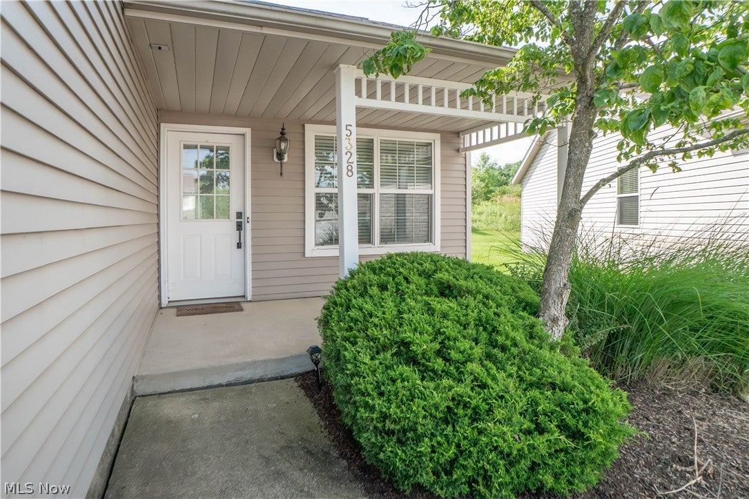 5328 Fawn Circle